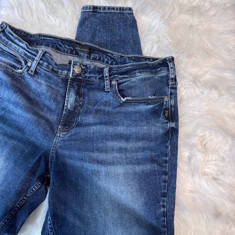 Silver Jeans Dark Wash - Classic Suki Skinny Back Pocket Stitch Size 18W - Picture 2 of 7